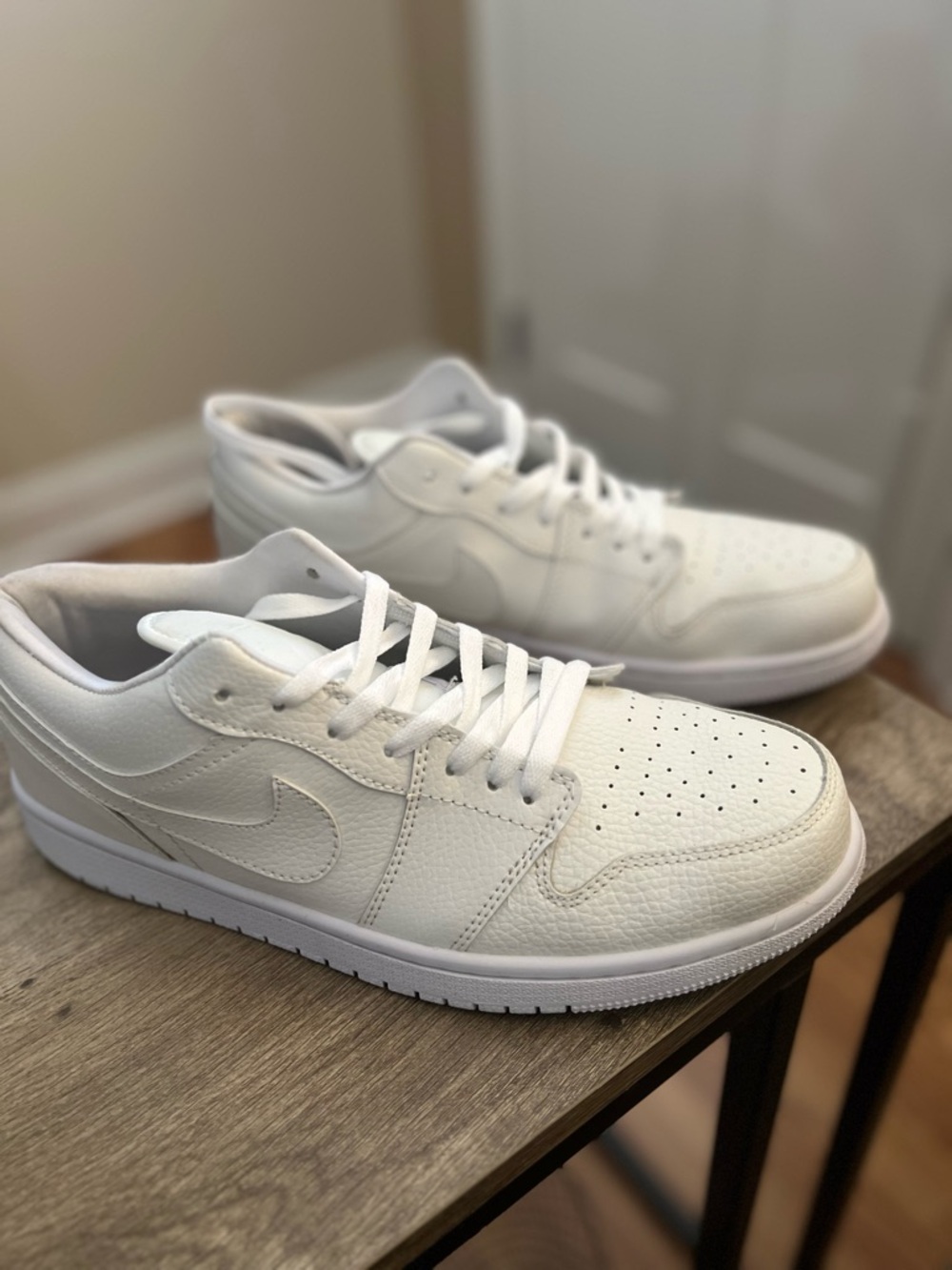 Nike Men's Low-Top Sneakers in White